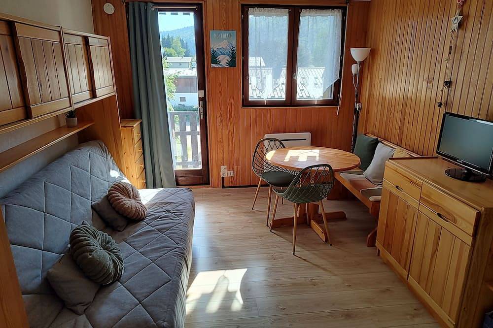 Apartamento entero, L'happymijoux in Mijoux, Parc naturel régional du Haut-Jura