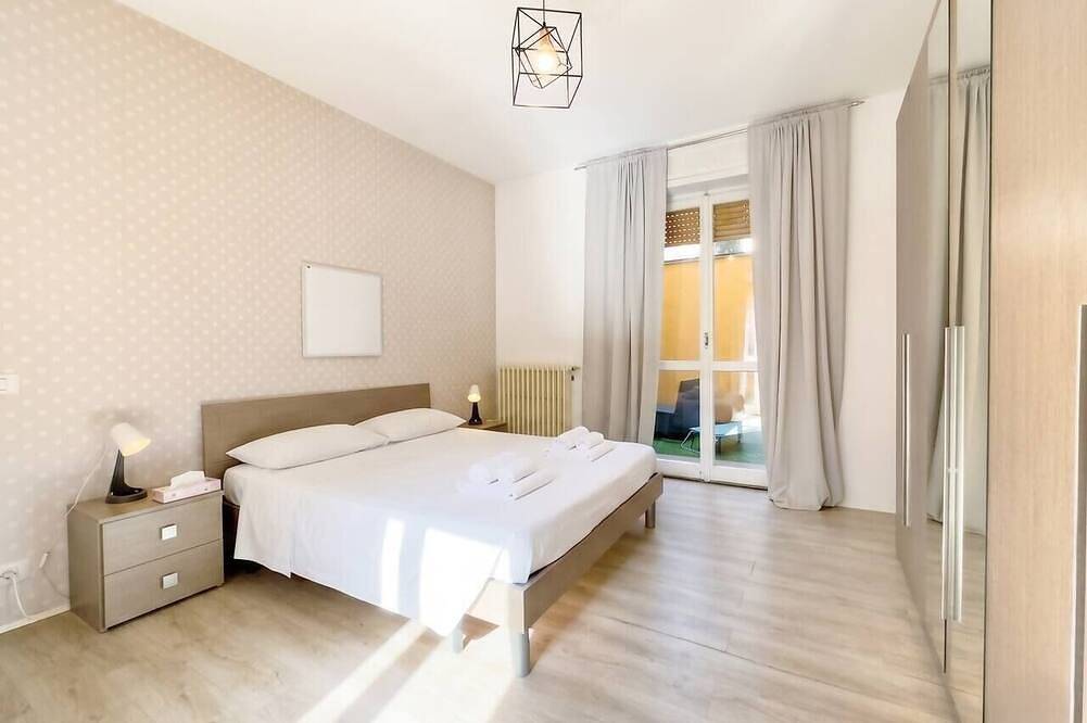 Appartamento intero, Leonardo Academy & Relax 95mq Giardini e Terrazzo in Sesto Calende, Comune di Sesto Calende