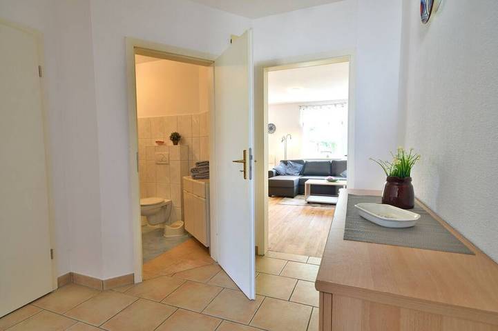 Ferienwohnung für 2 Personen, mit Terrasse und Garten in Bad Kleinen - 4