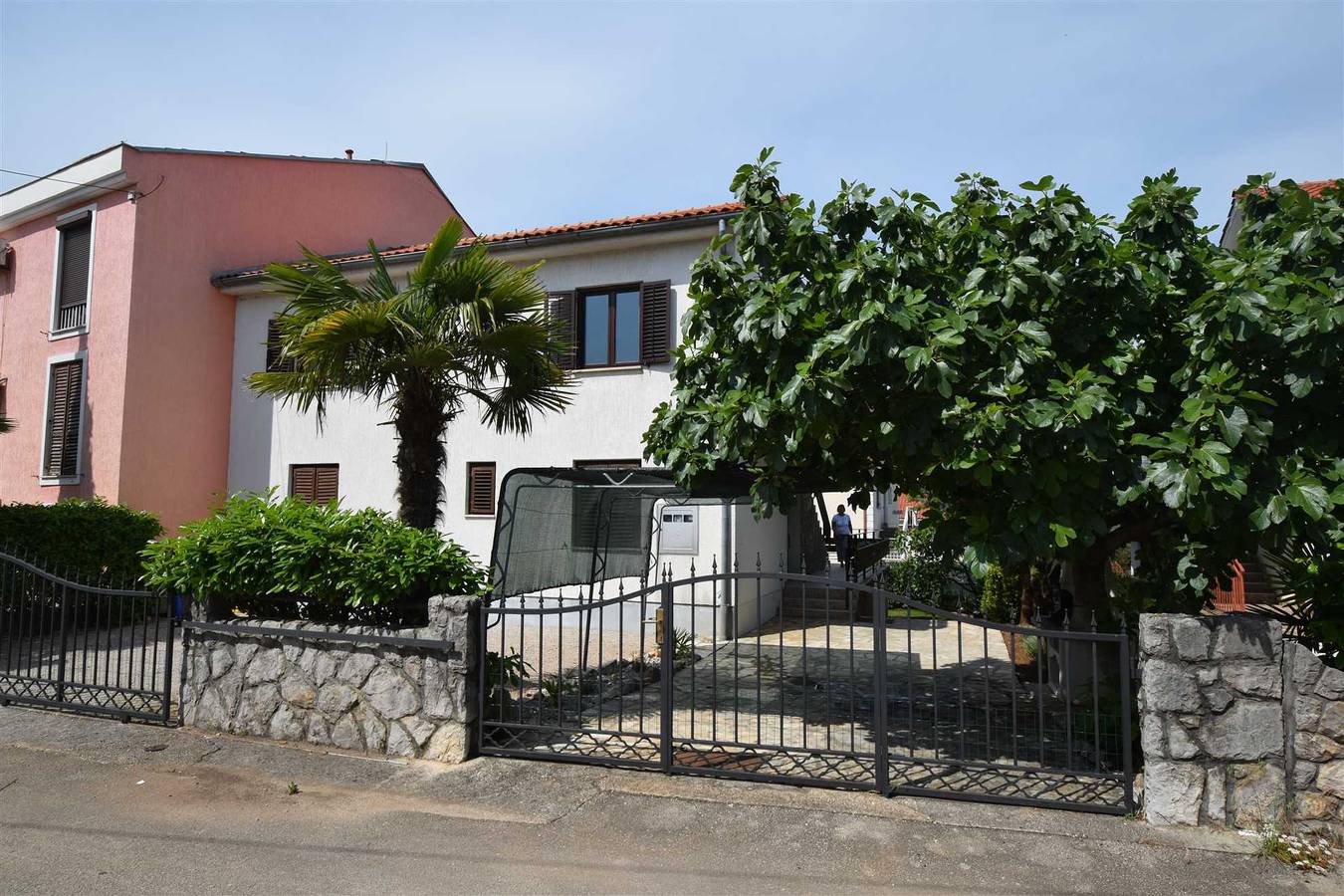 Ganze Wohnung, Studio Vera mit Balkon in Malinska-Dubašnica, Krk