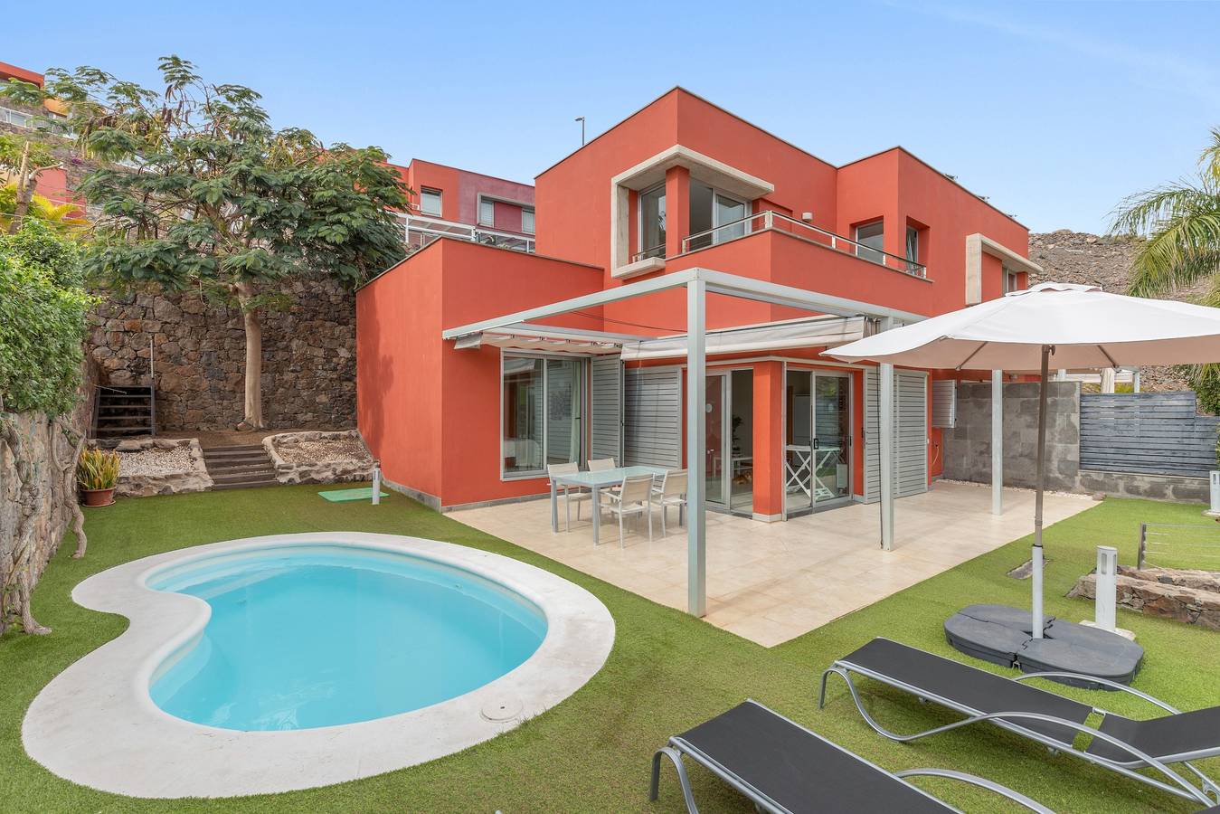 Villa vacacional 'Sunset Oasis' con piscina privada, Wi-Fi y aire acondicionado in Salobre, San Bartolomé de Tirajana