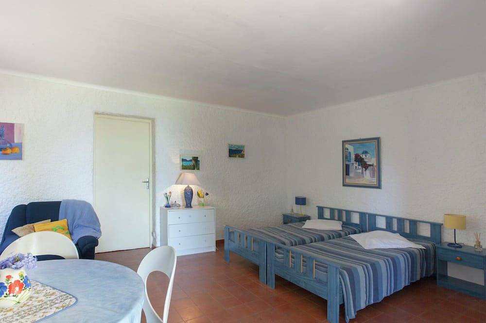 Romantic Retreat in Cargèse in Cargèse, Parc naturel régional de Corse