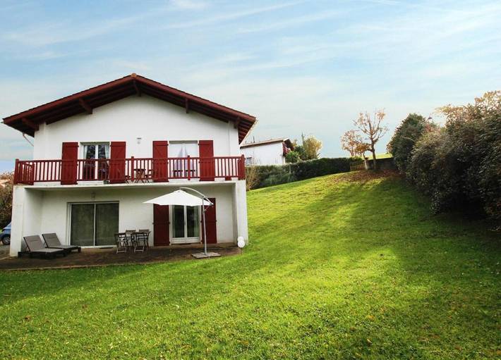 Gîte pour 2 personnes, avec jardin et jacuzzi à Villefranque - 4