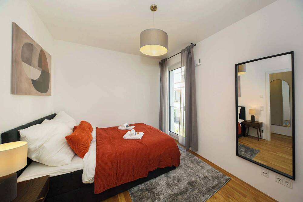 Ganze Wohnung, Luxuriöses 4-Zimmer-Apt im Boutique-Stil I Top-Lage I Familienfreundlich I Balkon I Küche I Netflix I Kostenloser Parkplatz I 105 m2 in Eltville, Eltville am Rhein