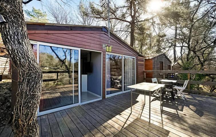 Camping pour 6 personnes, avec jardin