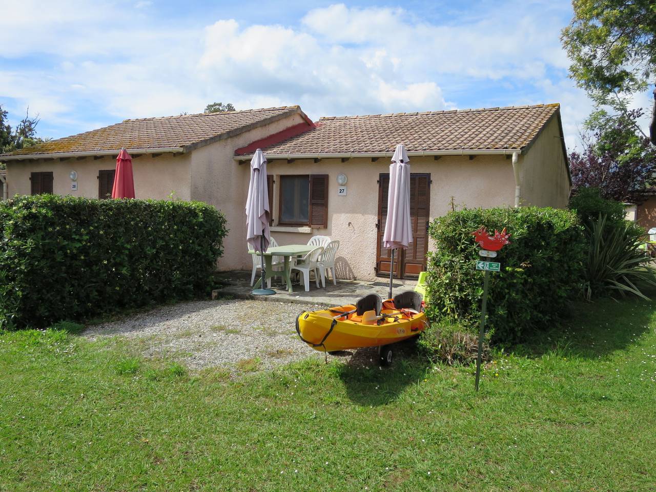Casa Vacanza per 4 Persone in Talasani, Corte e dintorni
