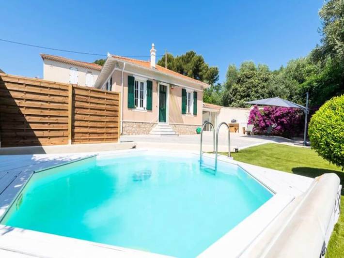 Appartement de vacances pour 8 personnes, avec jardin et piscine