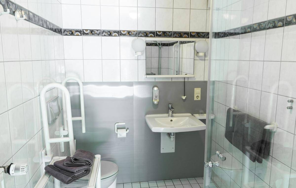 Doppelzimmer-Eg  (rollstuhlgerecht) in Wintrich, Bernkastel-Kues & Umgebung