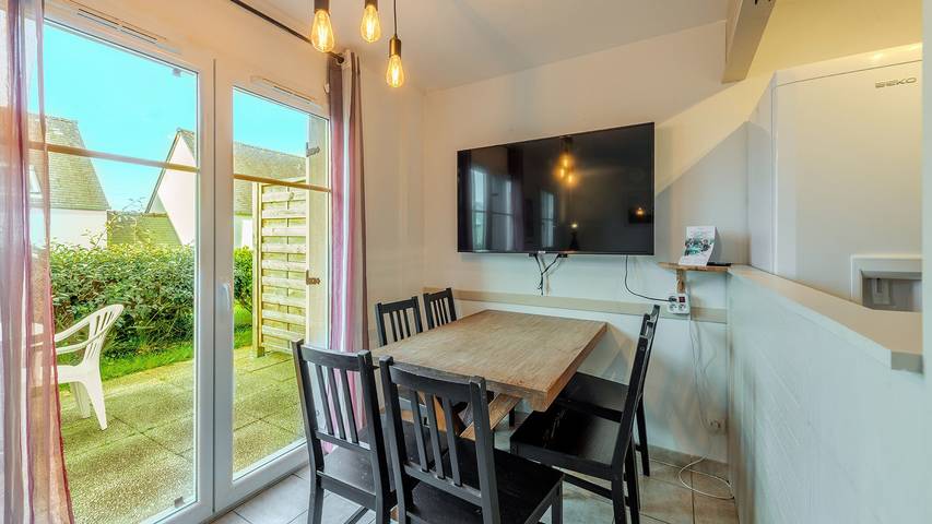 Appartement de vacances pour 4 personnes, avec Balcon et Terrasse ainsi que Jardin et Piscine