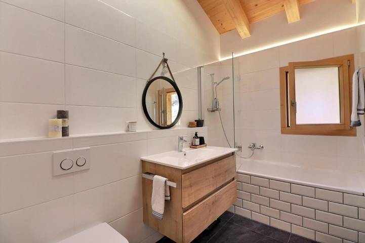 Chambre d’hôte pour 2 personnes, avec vue ainsi que terrasse et jardin dans Entremont - 4