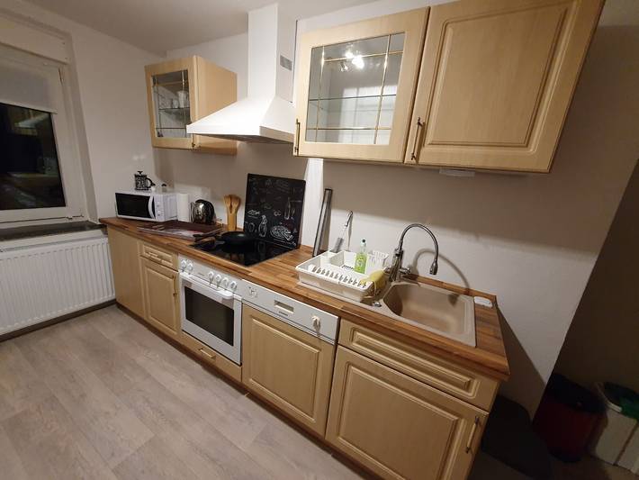 Appartement entier, Appartement « Bergblick » avec jardin commun, balcon et Wi-Fi in Hohndorf, Chemnitz (region)