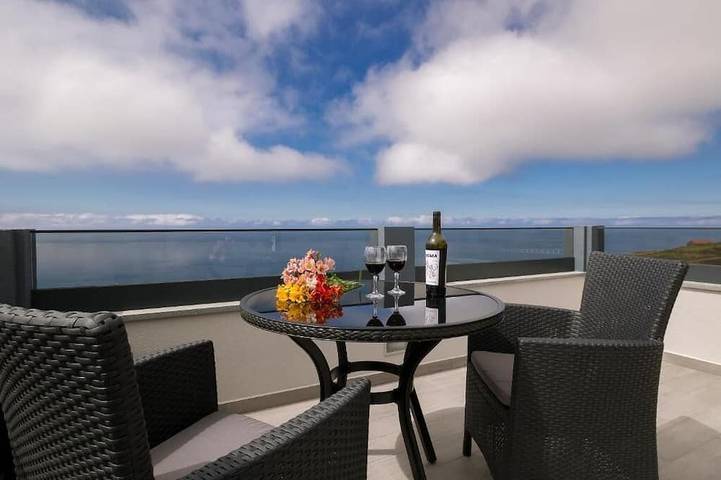 Entire apartment, Angel's Sunset T1 in Estreito da Calheta, Madeira