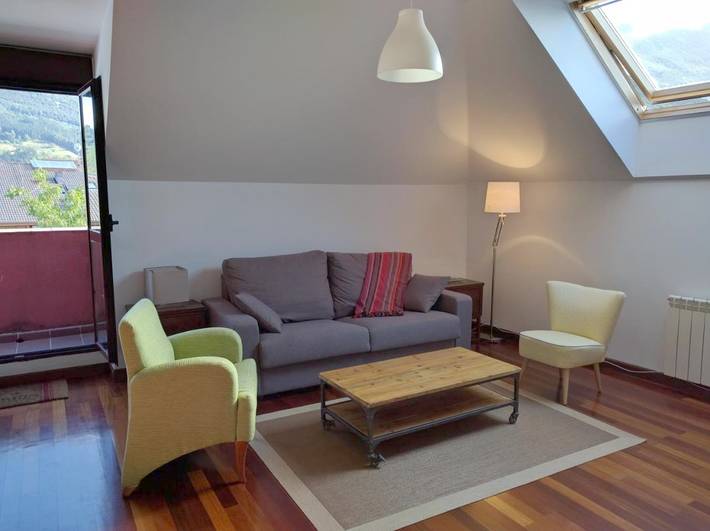 Gîte pour 6 personnes, avec vue et terrasse à Ramales de la Victoria - 4