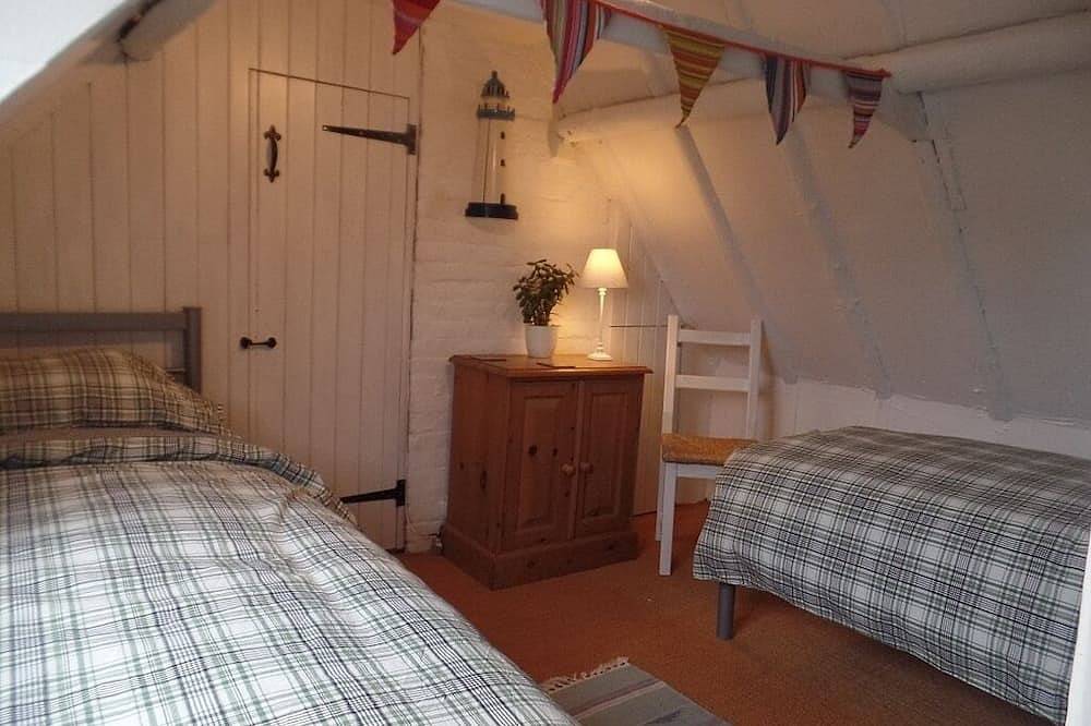16th Century Cottage Situated Opposite The Medieval Landgate Arch in Rye, East Sussex