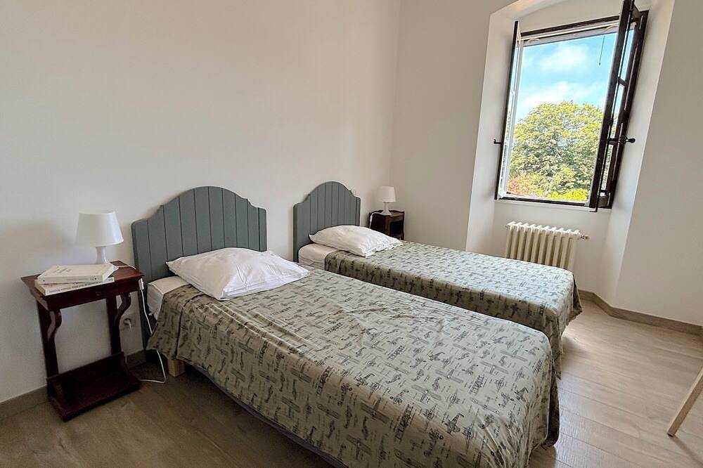 Appartement entier, L'appartement Pianosa in Aléria, Arrondissement de Corte