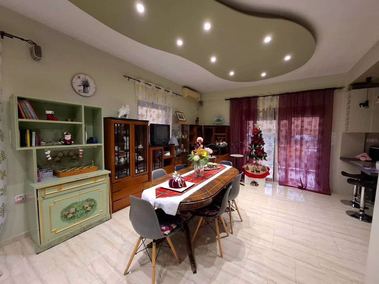 Apartamento entero, Eretria Panorama Seaview Retreat with Balcony in Eubea