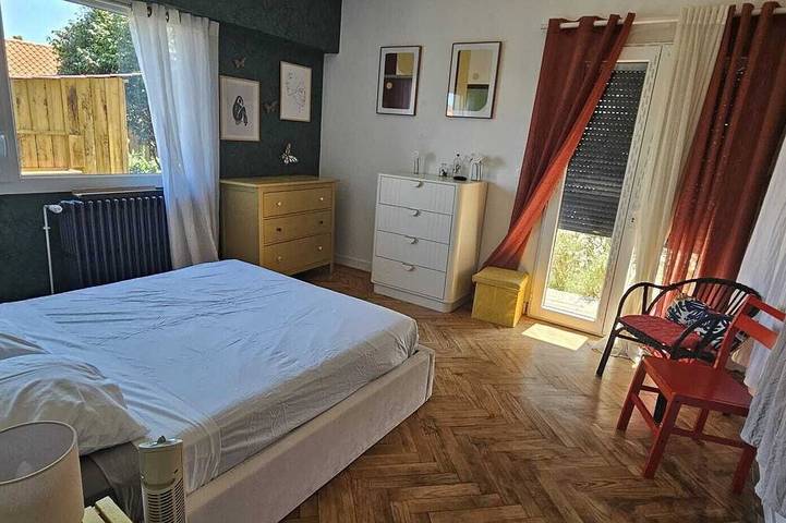 Location de vacances pour 14 personnes, avec jardin, animaux acceptés à Saint-Vincent-de-Tyrosse - 4
