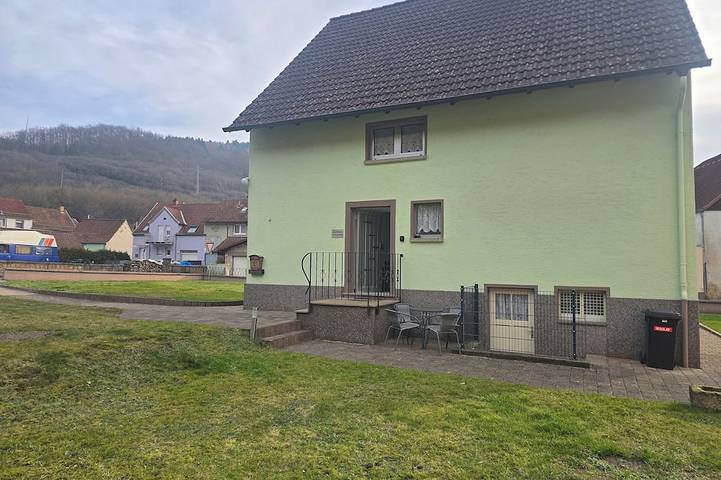 Ferienhaus für 10 Personen, mit Balkon und Garten