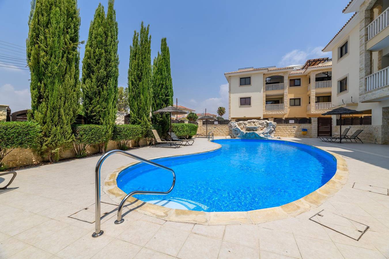 Ganze Ferienwohnung, Ferienwohnung für 4 Personen mit Terrasse in Πύλα, Larnaca Bezirk