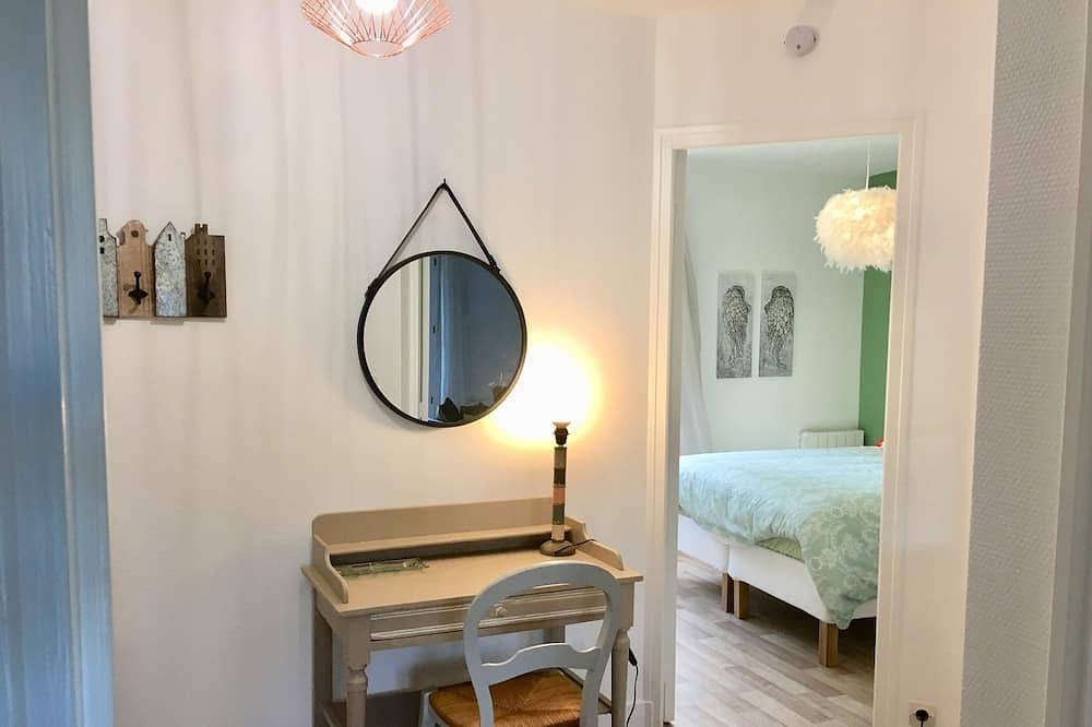 Apartamento entero, Apartamento en terraza con garaje centro de chartres. in Chartres, Región de Chartres