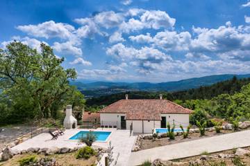 Ferienhaus für 14 Personen in Buzet, Zentralistrien, Bild 2