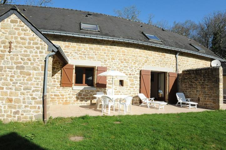 Gîte pour 4 personnes, avec Terrasse et Jardin à Erdeven