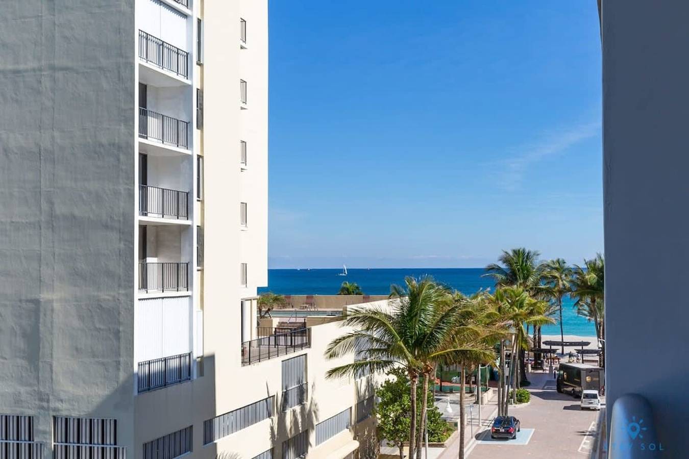 Vacation Rental for 4 Guests in Hollywood Beach (FL), Hollywood (FL)