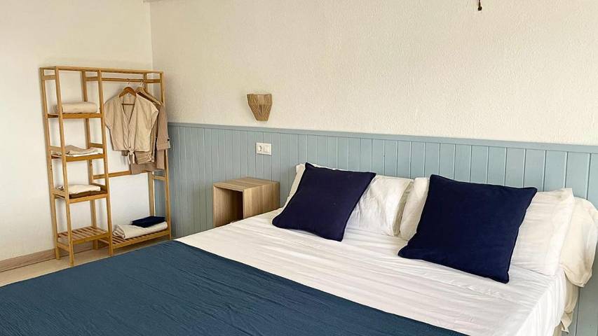 Ferienhaus für 2 Personen, mit Balkon und Terrasse sowie Ausblick in Peguera - 2