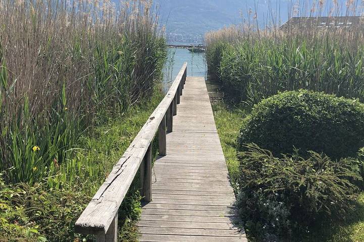 Gîte pour 6 personnes, avec jardin et terrasse dans Port Et Base Nautique De Sevrier Sevrier