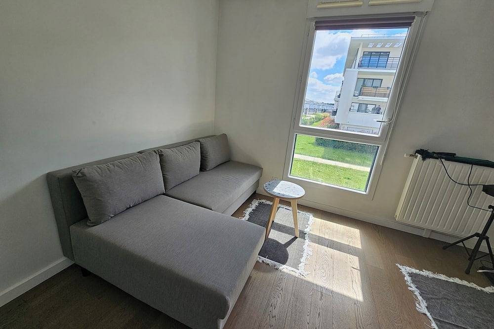 Apartamento entero, Calm & Active Parkside Studio in Ferrières-en-Brie, Sena y Marne