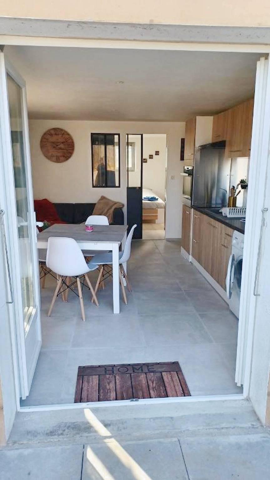 Entire apartment, Cosy Apartment in Publier - 30 m², Sunny Terrace in Marin, Thonon-les-Bains region