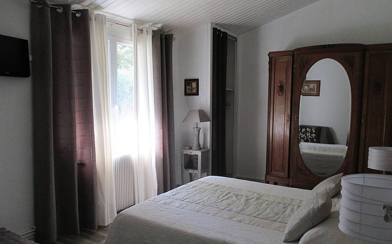 Gîte pour 2 personnes, avec jardin, animaux acceptés à Marans