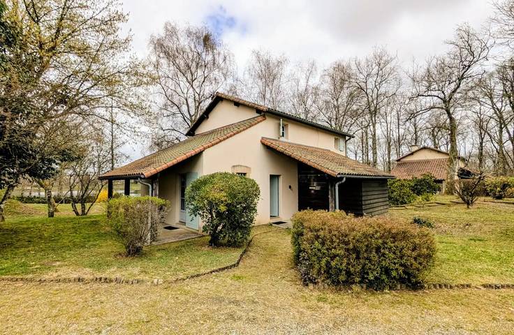 Gîte pour 6 personnes, avec Terrasse et Jardin