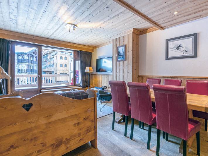 Gîte pour 6 personnes, avec terrasse dans Office De Tourisme De Val D Isere - 2