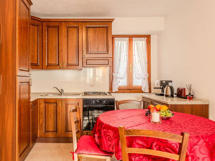 Ferienwohnung für 4 Personen, mit Seeblick und Garten sowie Terrasse in Santa Maria Rezzonico - 2