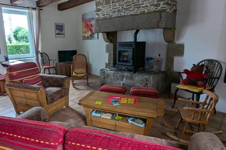 Location de vacances pour 6 personnes, avec jardin, animaux acceptés à Pleine-Fougères - 4