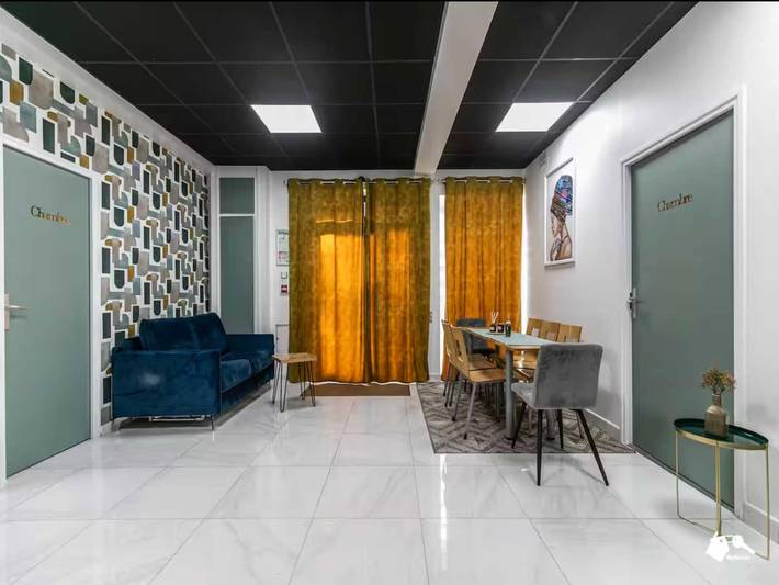 Apartamento entero, Amplio apartamento de 3 habitaciones y 10 plazas en Montreuil, cerca de París. in Montreuil, Sena-Saint Denis