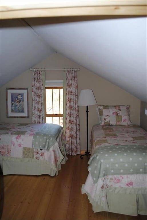 Chalet for 7 people, with terrace and yard in North Carolina