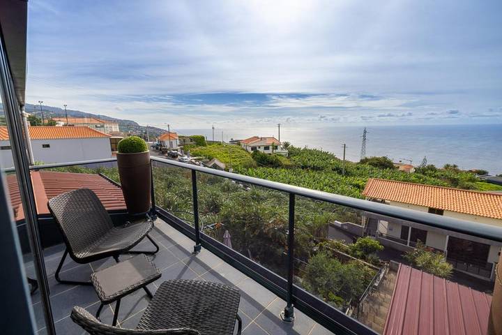 BnB für 2 Personen, mit Terrasse und Ausblick sowie Garten auf Madeira