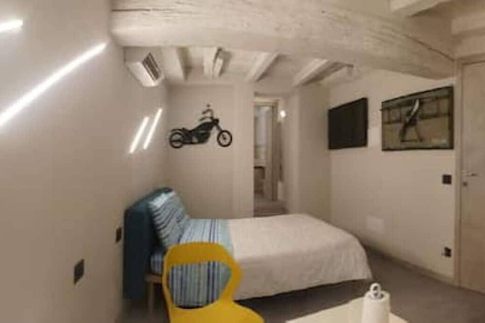 Entire apartment, A stone's throw from the castle in Soncino, Cremona Province