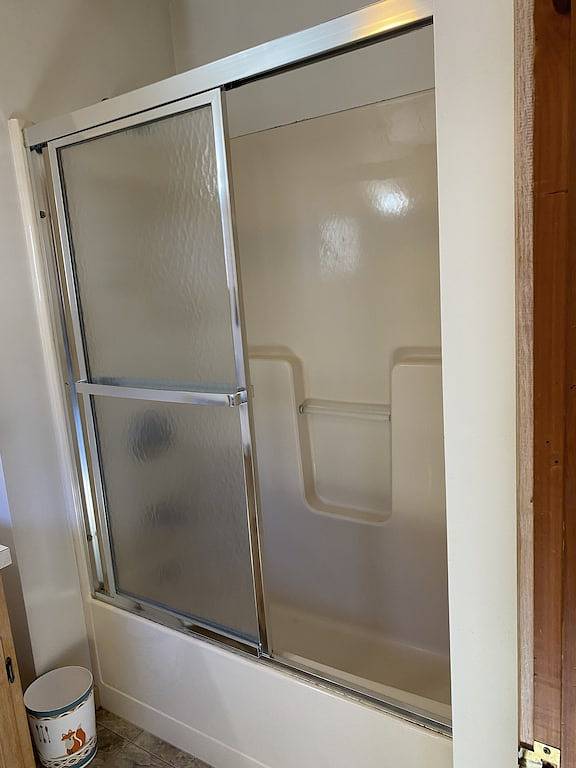 Gemütliche Hütte mit See- und Bergblick in Rutland County