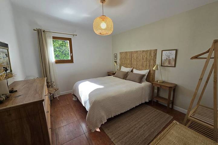 Gîte pour 4 personnes, avec Terrasse et Jardin à La Brillanne - 4