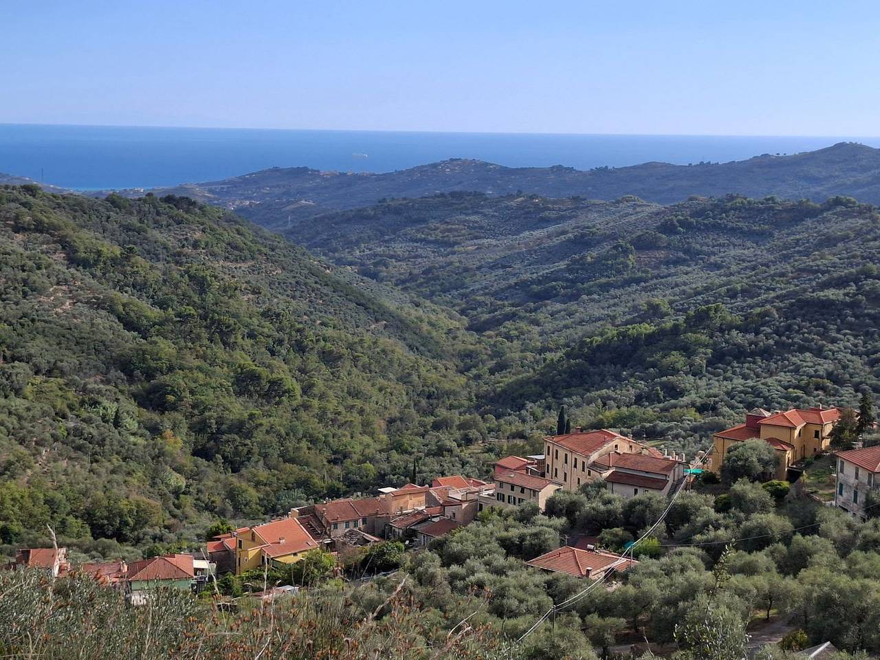 Ganze Wohnung, Entspannte Ferien mit Meerblick Casa Federica – Ihr Zuhause in Italien! in Vasia, Riviera di Ponente