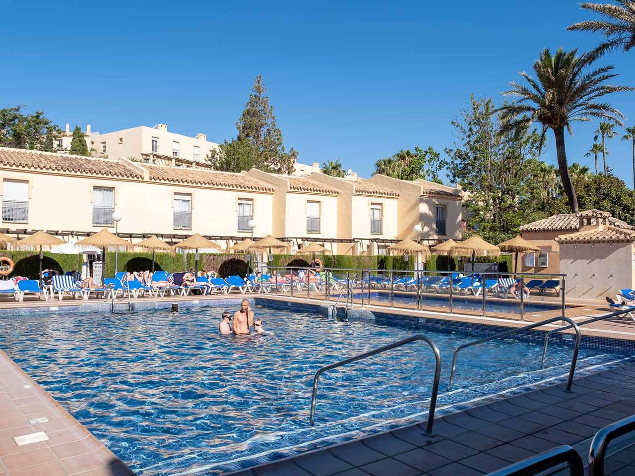 Maison mitoyenne à Mijas Costa, 2 chambres, idéal familles in Mijas Costa, Mijas