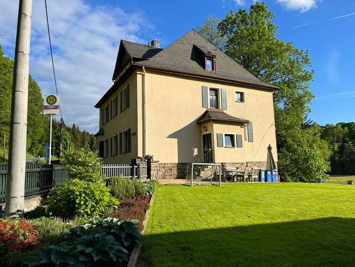 Ferienwohnung für 4 Personen, mit Garten und Ausblick