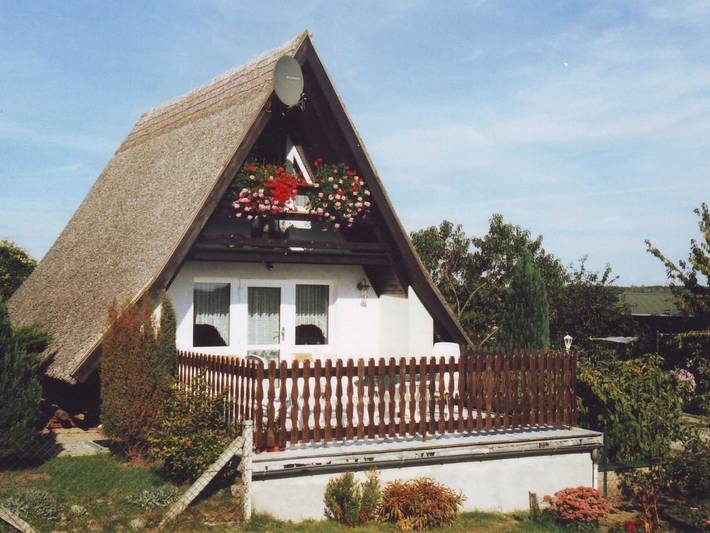 Ferienhaus für 2 Personen, mit Balkon und Garten sowie Ausblick und Seeblick an der Müritz