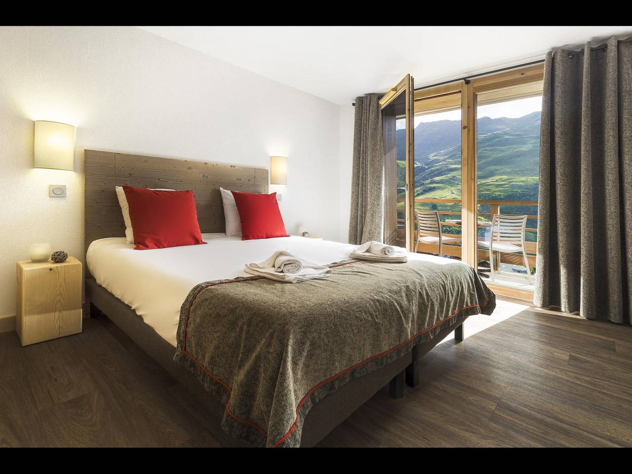 Ganze Wohnung, Wohnung in Frankreich mit Pool & Spa in Les Menuires, Saint-Martin-de-Belleville
