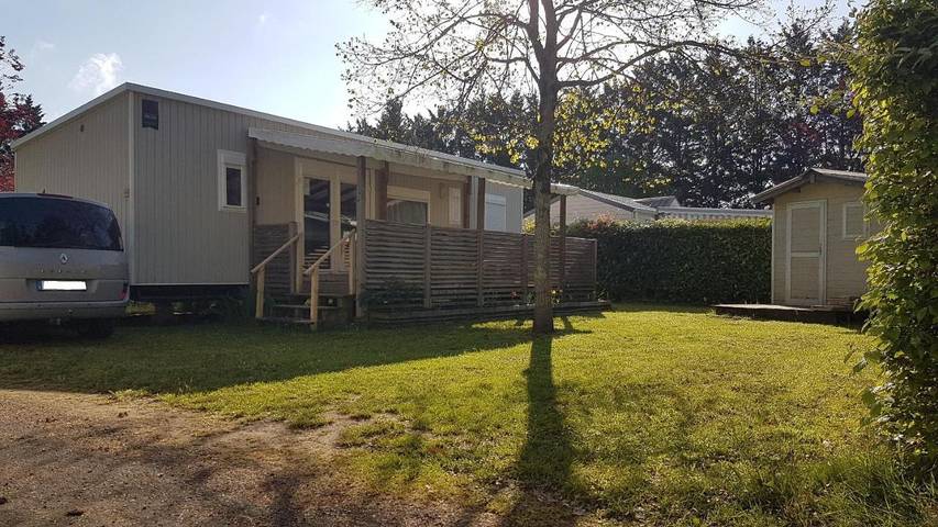 Location de vacances pour 6 personnes, avec piscine et jardin à Trogues - 2