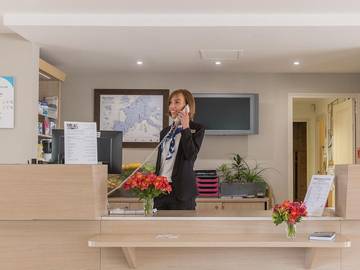 Gîte pour 5 personnes, avec sauna ainsi que balcon et bassin pour enfant, adapté aux familles à Port-en-Bessin-Huppain