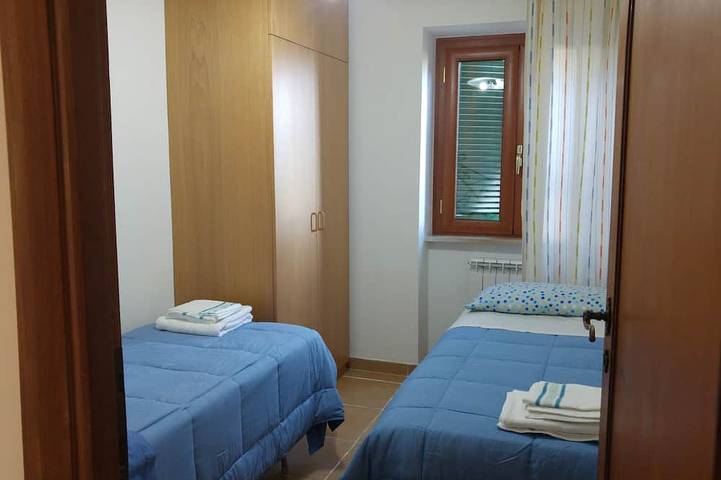 Gîte pour 6 personnes, avec balcon et jardin à San Felice Circeo - 3